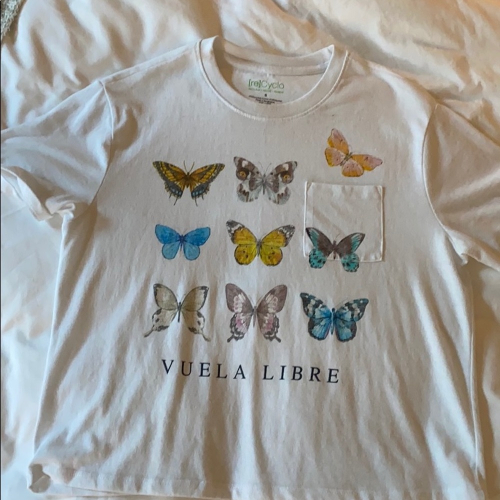 Women’s Butterfly Tee with Pocket